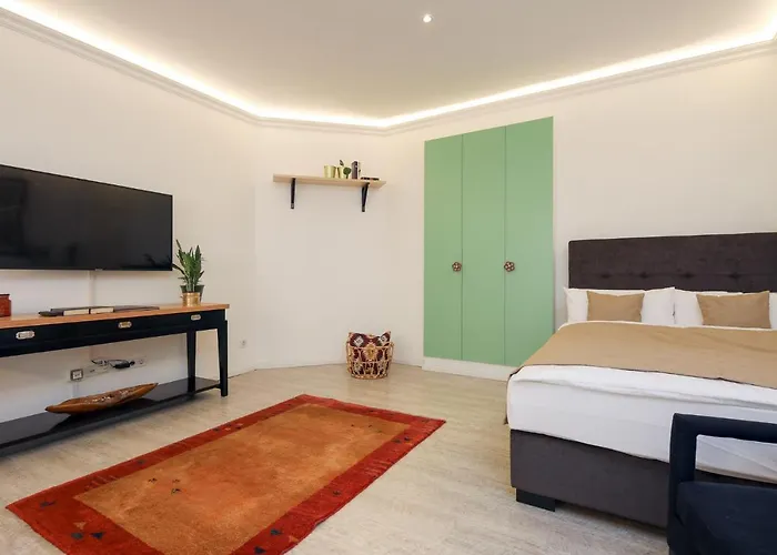 Apartmán 5 Personen Altbau Nahe Kurfuerstendamm - Shakespeare *