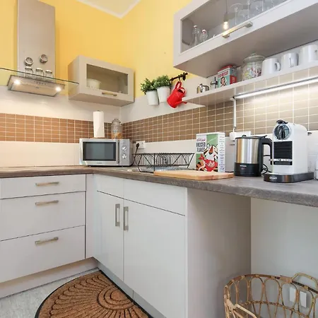 Lägenhet 5 Personen Altbau Nahe Kurfuerstendamm - Shakespeare